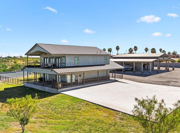 126 Bayview, Del Rio, TX 78840