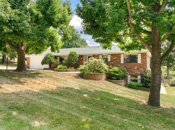 6 Hawthorne Cove, Harrison, AR 72601