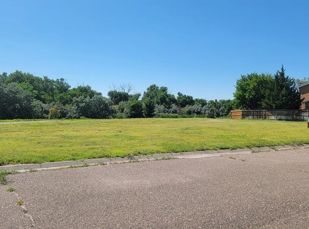 Terrace Dr lot: 16, Lamar, CO 81052