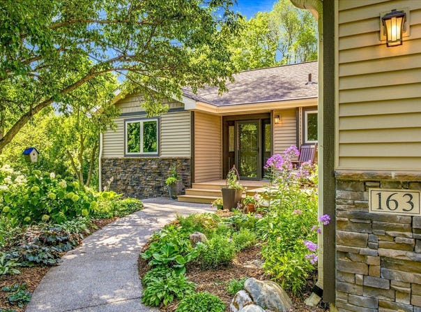 163 Skyline Drive, River Falls, WI 54022