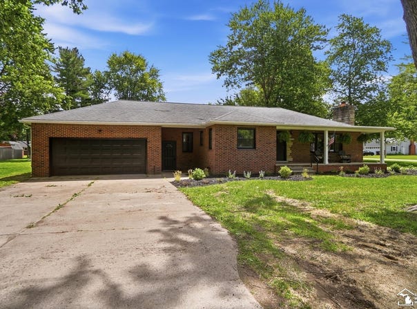 12512 Maxwell Road, Carleton, MI 48117