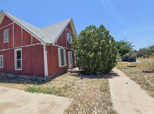 201 WASHINGTON S, Roswell, NM 88203