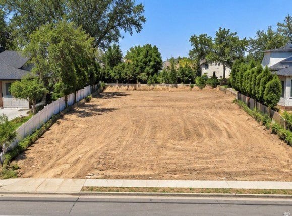 10850 S 1700 E, Sandy, UT 84092