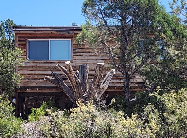 200 Cathedral Valley, Ash Fork, AZ 86320