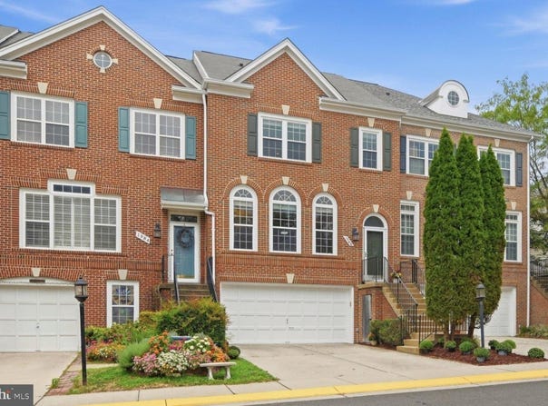 1986 LOGAN MANOR Drive, RESTON, VA 20190