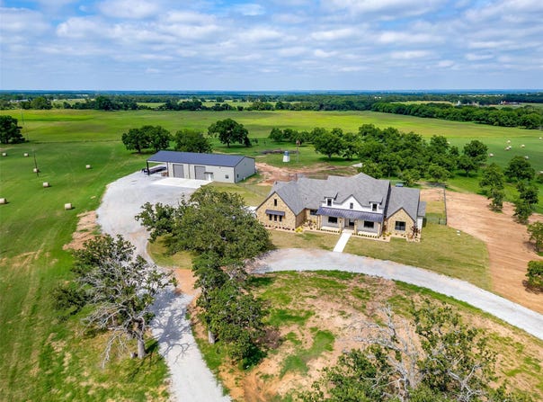 3019 Orchard Road, Bowie, TX 76230