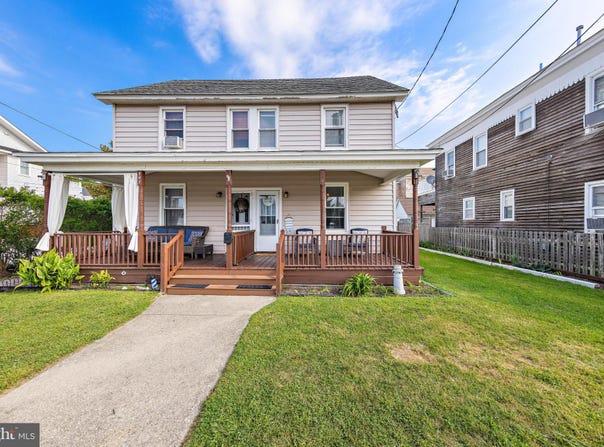 205-207 E AMBER Street, BEACH HAVEN, NJ 08008