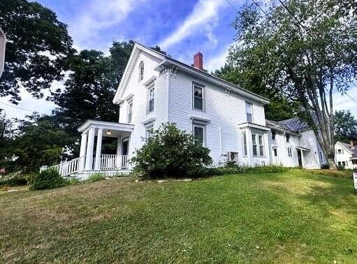 41 Grove Street, Belfast, ME 04915