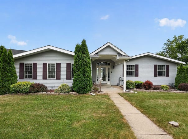 1904 Baintree Road, Davis, IL 61019