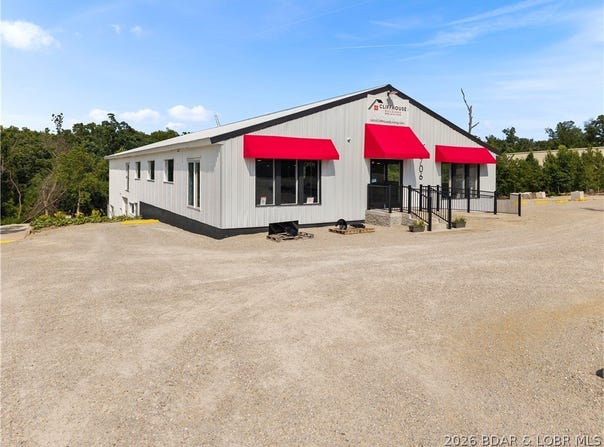 706 N Main Street, Gravois Mills, MO 65037