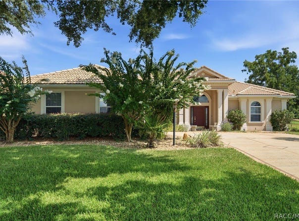 443 W Mickey Mantle Path, Hernando, FL 34442