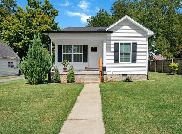 306 W Kentucky Avenue, Franklin, KY 42134