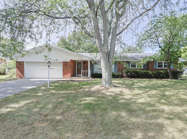 3440 Middlebrook Road, St. Joseph, MI 49085