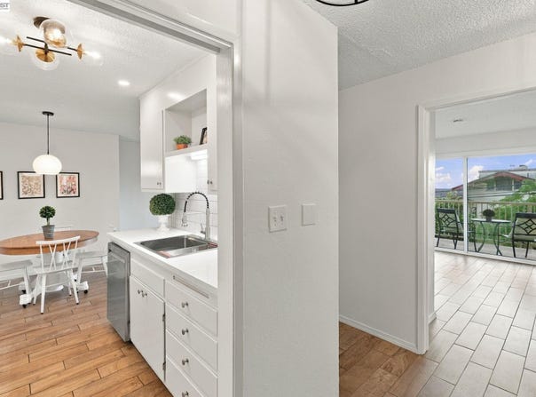 2 Panoramic Way, Berkeley, CA 94704