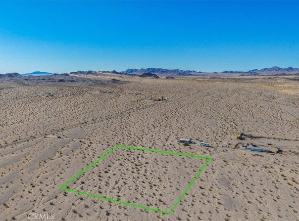 127 Waylyn, 29 Palms, CA 92277