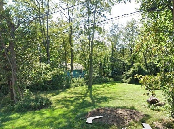 Fay Avenue, Avon Lake, OH 44012