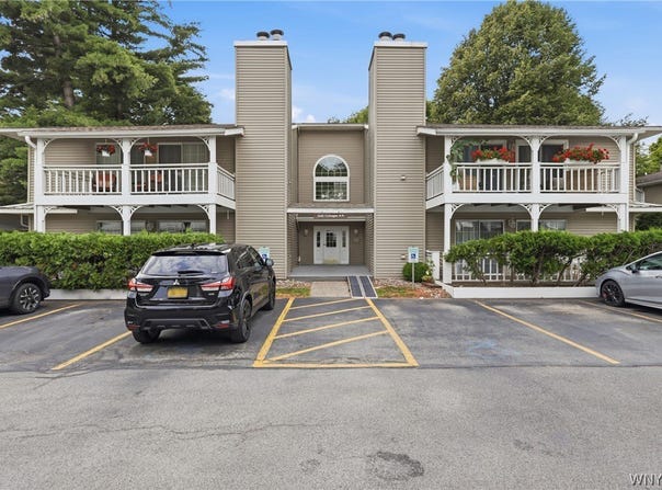 1240 Youngs Road, Buffalo, NY 14221
