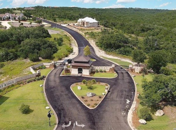 Pr 2773 lot: 8, Mico, TX 78056
