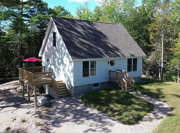 9 Arrowhead Road, Bar Harbor, ME 04609