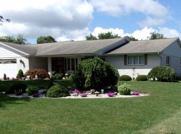 4454 E Park Drive, Bay City, MI 48706