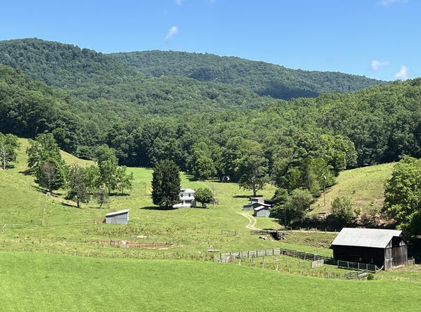 4951 Cornstalk Rd, Williamsburg, WV 24931