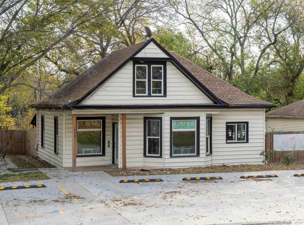 402 Main Street, Louisville, NE 68037