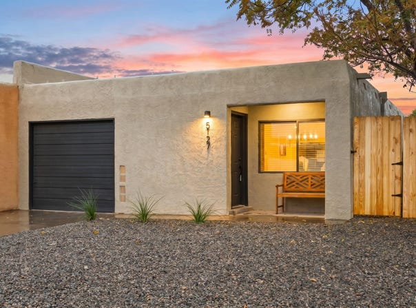 5127 Orion Avenue NW, Albuquerque, NM 87120