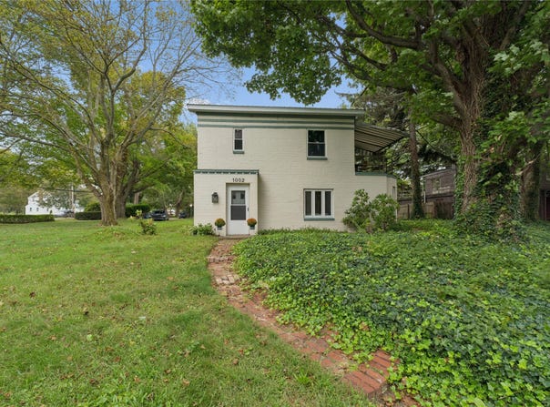 1002 PASADENA Drive, Fairview, PA 16505