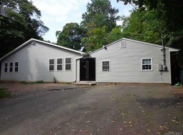 71 Main Street, Monsey, NY 10952