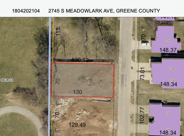 2745 S Meadowlark Avenue, Springfield, MO 65807