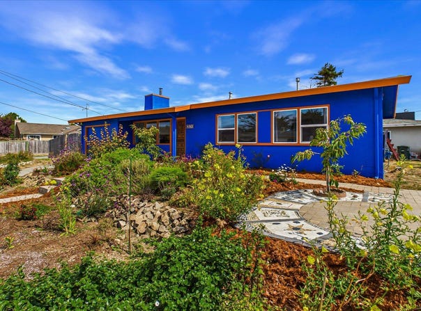 2590 Wyatt Lane, Arcata, CA 95521