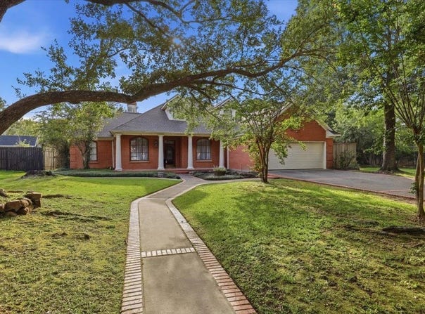 108 Wade, Silsbee, TX 77656
