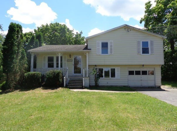 4030 Douglas Heights Drive, Canastota, NY 13032