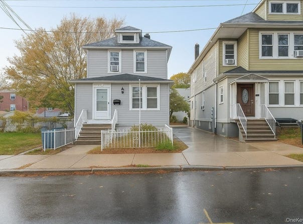 2849 E 195th Street, Bronx, NY 10461