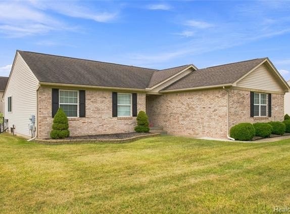 39083 Commons Drive, Romulus, MI 48174