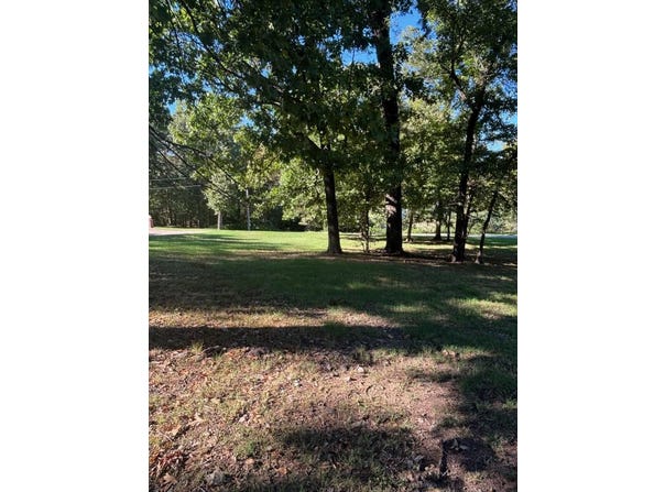 E 320 Road, Afton, OK 74331