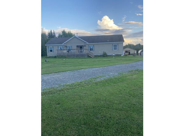 1096 County Highway 20, Constable, NY 12926
