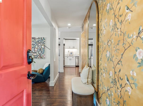 2028 Damuth, Oakland, CA 94602