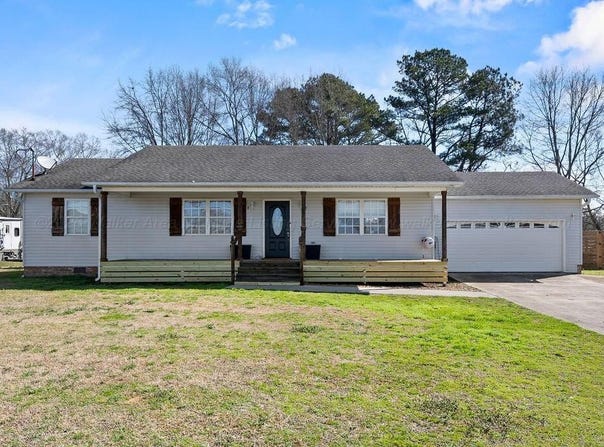 61 TRINITY Ln, Jasper, AL 35504