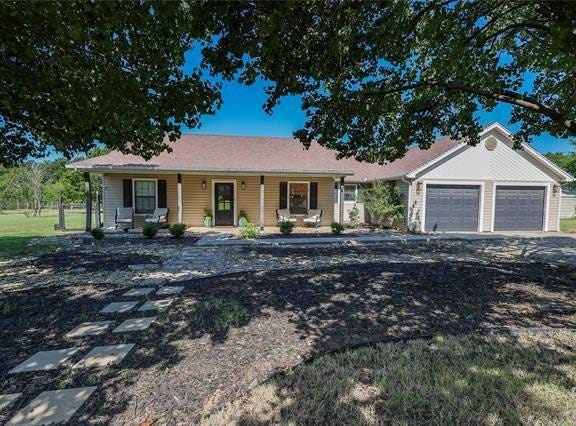 7548 W 14th, Sulphur, OK 73086