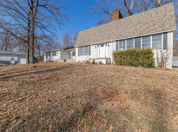 16747 Chalk Bluff Trail, Dexter, MO 63841