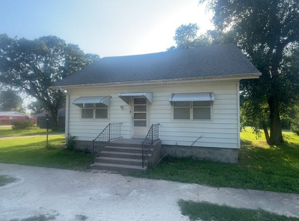 415 Chatham, Portis, KS 67474