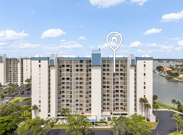 9425 BLIND PASS Road, ST PETE BEACH, FL 33706