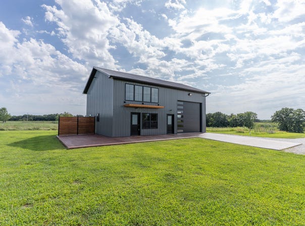 2164 County Road 1390, Cairo, MO 65239