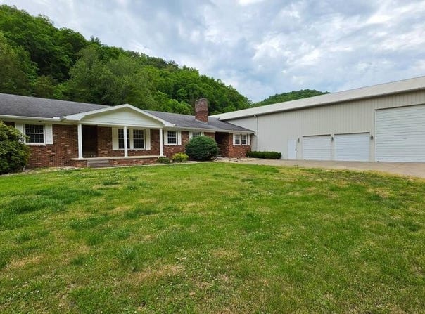 1029 Mare Creek, Stanville, KY 41659