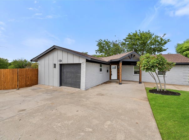 303 Saffron Circle, Mesquite, TX 75149