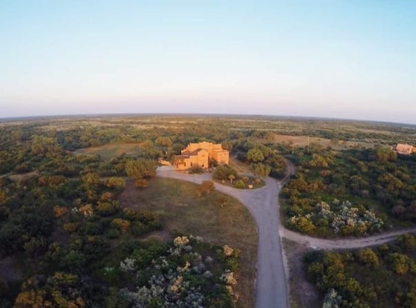 5499 Agape Rd, Uvalde, TX 78801