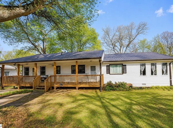 235 S blackstock Road, Spartanburg, SC 29301