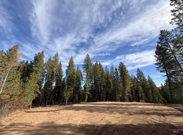 70 Laurins Lane, Cascade, ID 83611