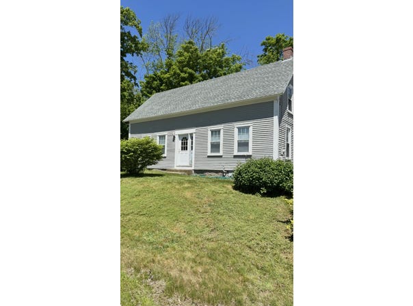 86 Bearcamp Highway, Tamworth, NH 03883